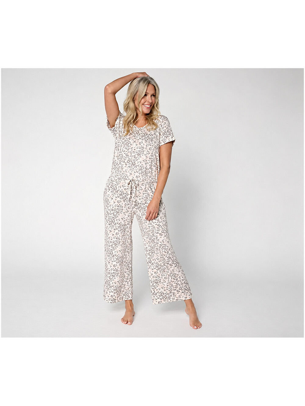 MUK LUKS Regular Dolman Sleeve V-Neck Cropped Pant Jumpsuit Soft Animal, Small